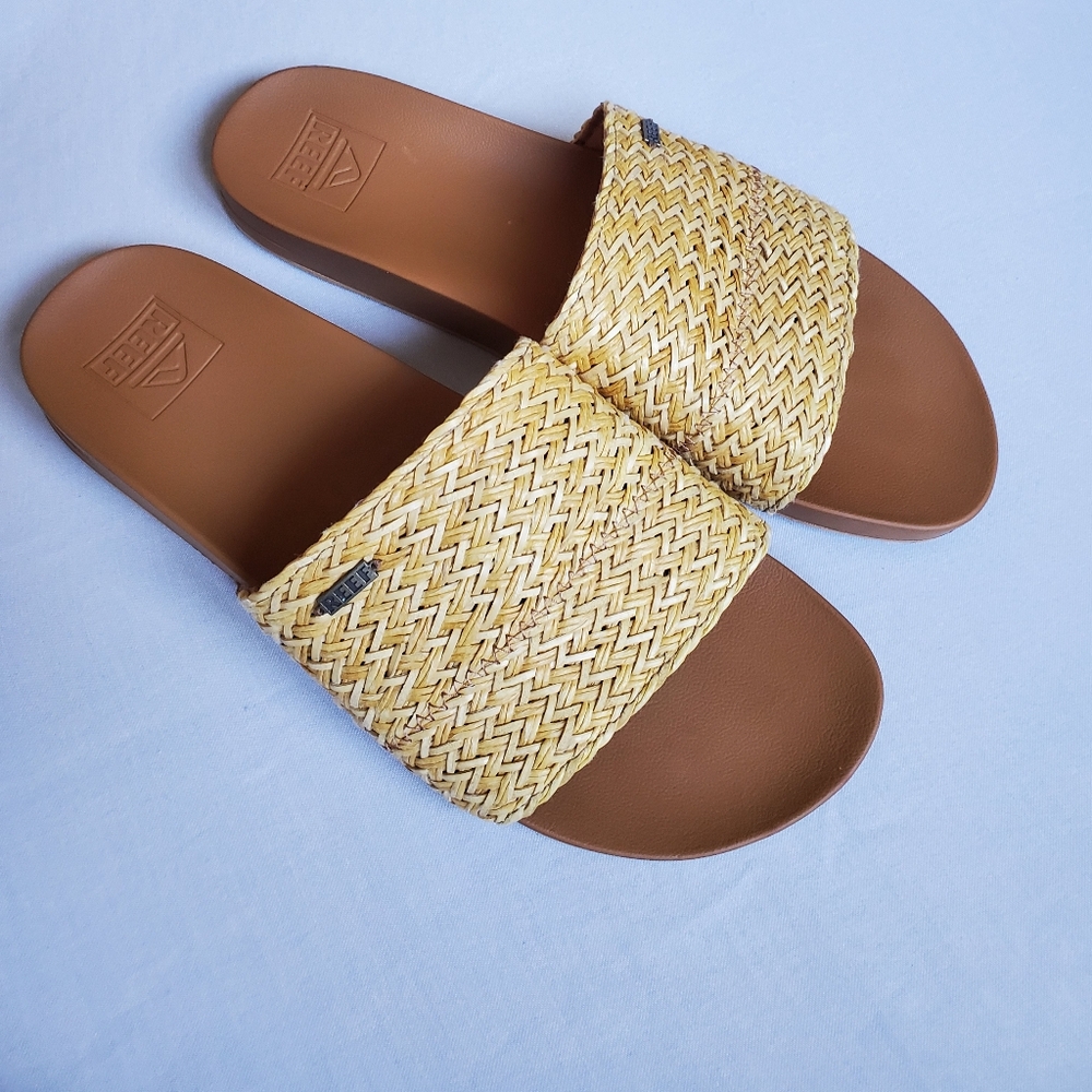 Reef straw slides 9